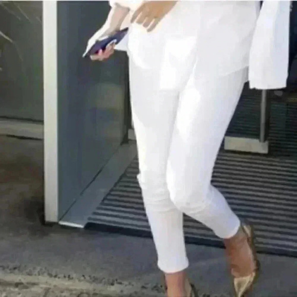 WOMEN'S ADRIANO GOLDSCHMIED AG JEANS ☆ WHITE ☆ STILT ROLL-UP  CIGARETTE - Picture 2 of 11